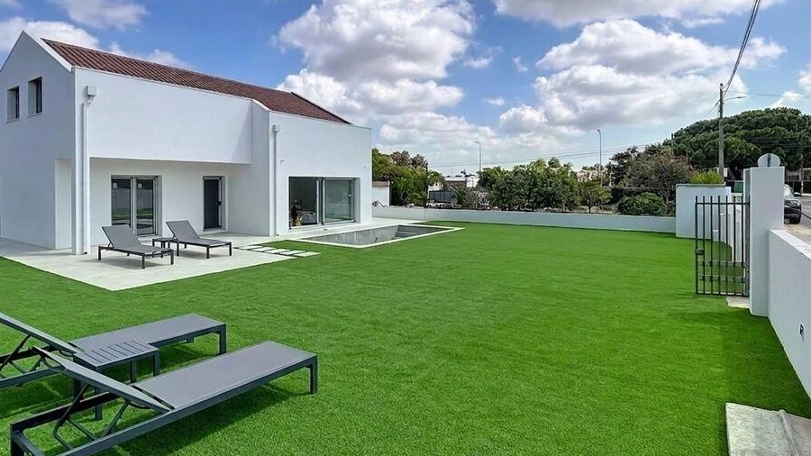 Moradia T6 para Venda em Azeitão (São Lourenço e São Simão)