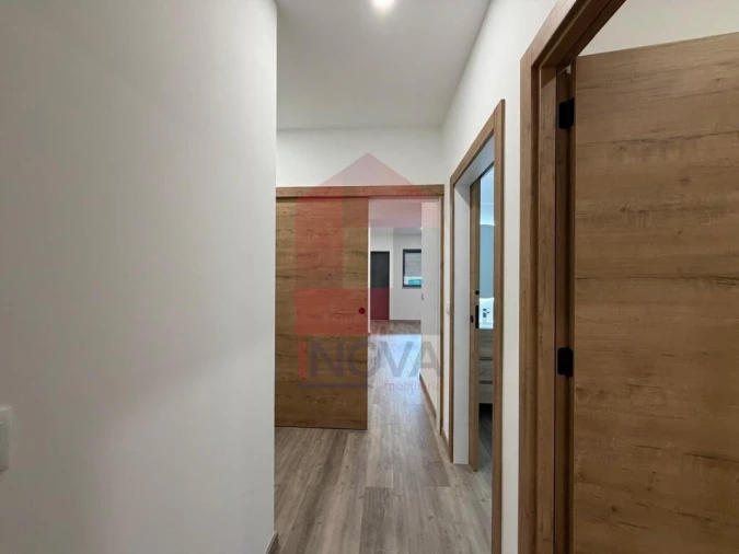 Apartamento T2 para Venda em Vila Verde e Barbudo Foto 10