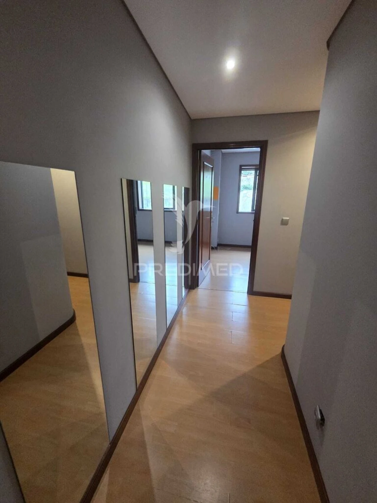 Apartamento T2 para Venda em Oliveira do Douro Foto 18
