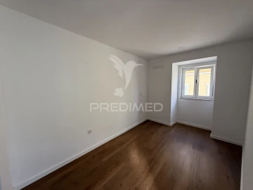 Apartamento T1 para Venda em Alcanena e Vila Moreira
