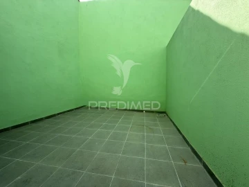 Apartamento T1 para Venda em Alcanena e Vila Moreira