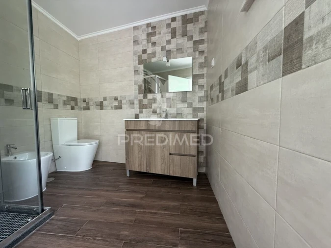 Apartamento T1 para Venda em Alcanena e Vila Moreira Foto 16