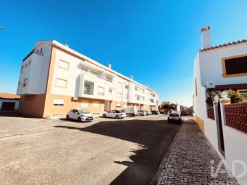 Apartamento T2 para Venda em Alpiarça