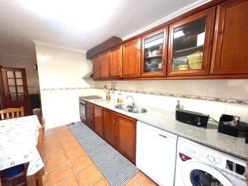 Apartamento T2 para Venda em Alpiarça