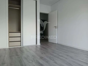 Moradia T3 para Venda em Fernao Ferro