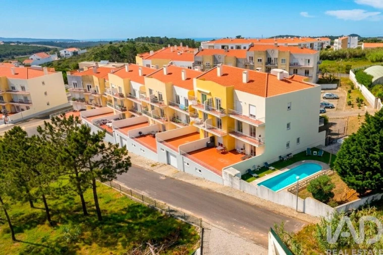 Apartamento T3 para Arrendamento em Ericeira Foto 18