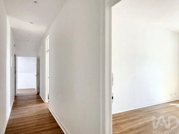 Apartamento T3 para Arrendamento em São Vicente