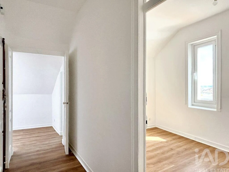 Apartamento T3 para Arrendamento em São Vicente Foto 15