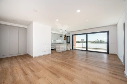 Apartamento T3 para Venda em Samora Correia