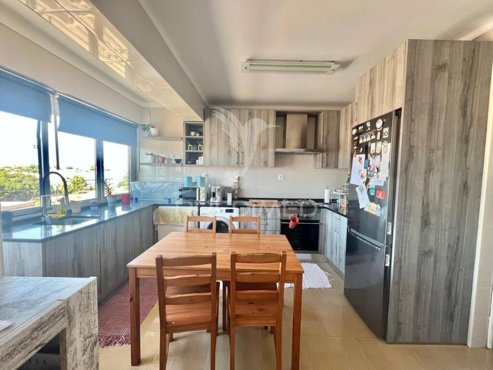 Apartamento T2 para Venda em Baixa da Banheira e Vale da Amoreira Foto 2