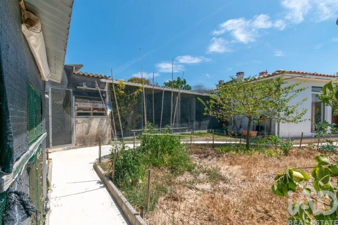 Moradia T4 para Venda em Maceira Foto 20