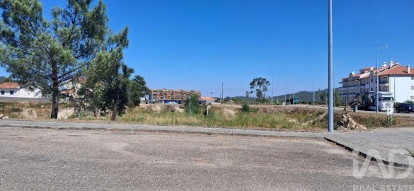 Terreno para Venda em Vila de Rei