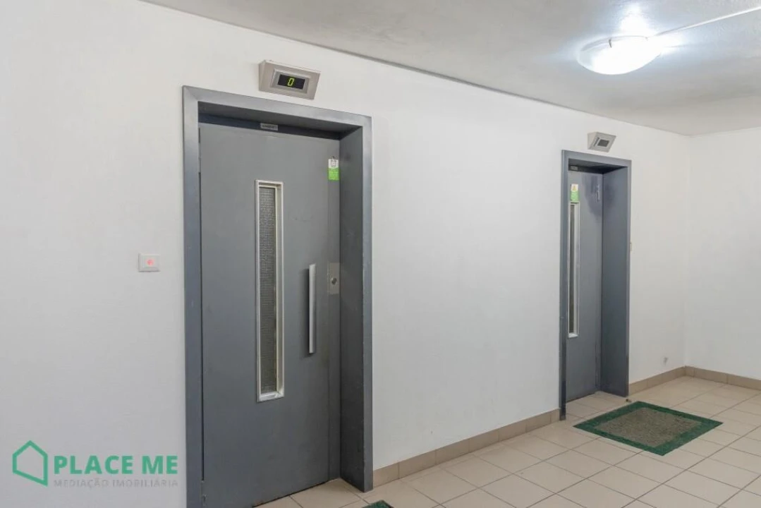 Apartamento T1 para Venda em São Vitor (Braga) Foto 19