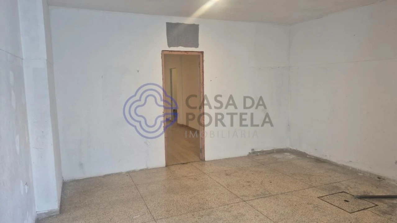 Loja para Venda em Cedofeita, Santo Ildefonso, Sé, Miragaia, São Nicolau e Vitória Foto 3