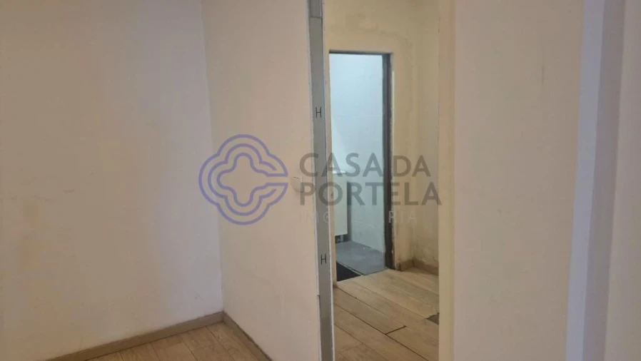 Loja para Venda em Cedofeita, Santo Ildefonso, Sé, Miragaia, São Nicolau e Vitória Foto 7