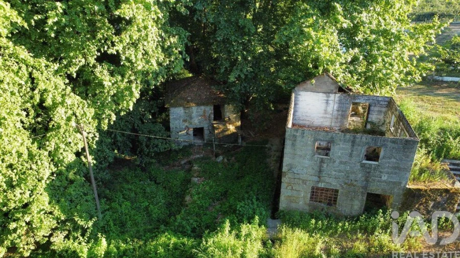 Moradia para Venda em Airães Foto 17