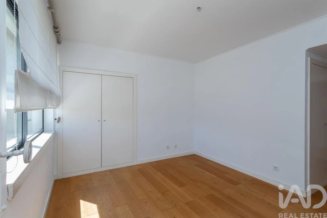 Apartamento T2 para Arrendamento em São Domingos de Benfica Foto 12