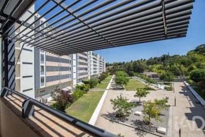 Apartamento T2 para Arrendamento em São Domingos de Benfica