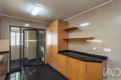 Apartamento T2 para Arrendamento em São Domingos de Benfica