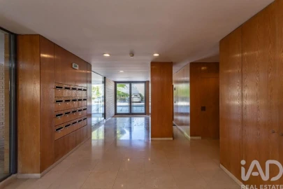 Apartamento T2 para Arrendamento em São Domingos de Benfica