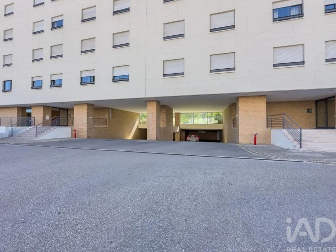 Apartamento T2 para Arrendamento em São Domingos de Benfica Foto 27
