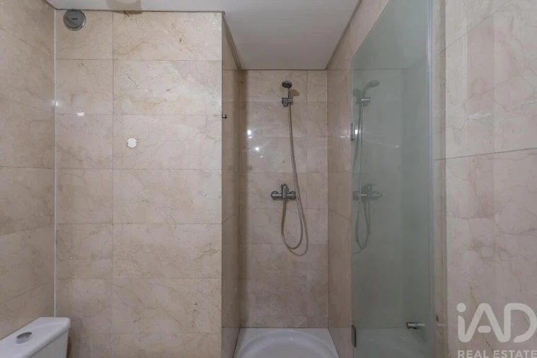 Apartamento T2 para Arrendamento em São Domingos de Benfica Foto 18