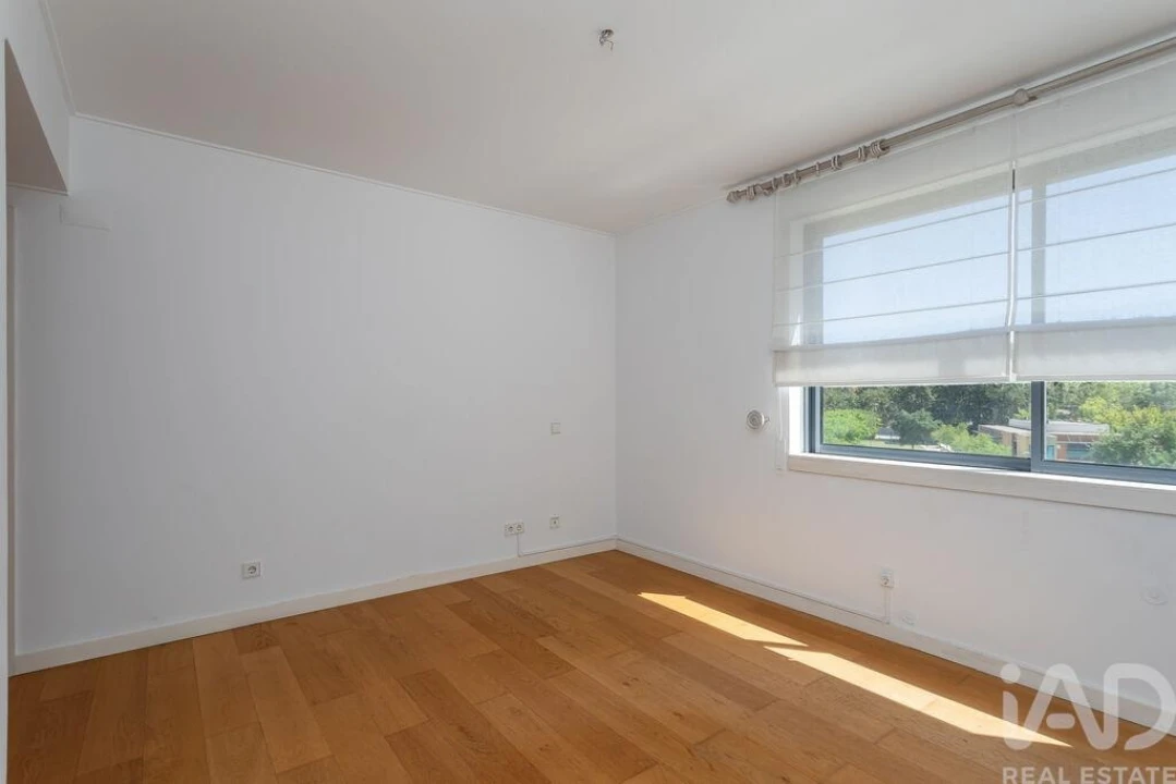 Apartamento T2 para Arrendamento em São Domingos de Benfica Foto 13