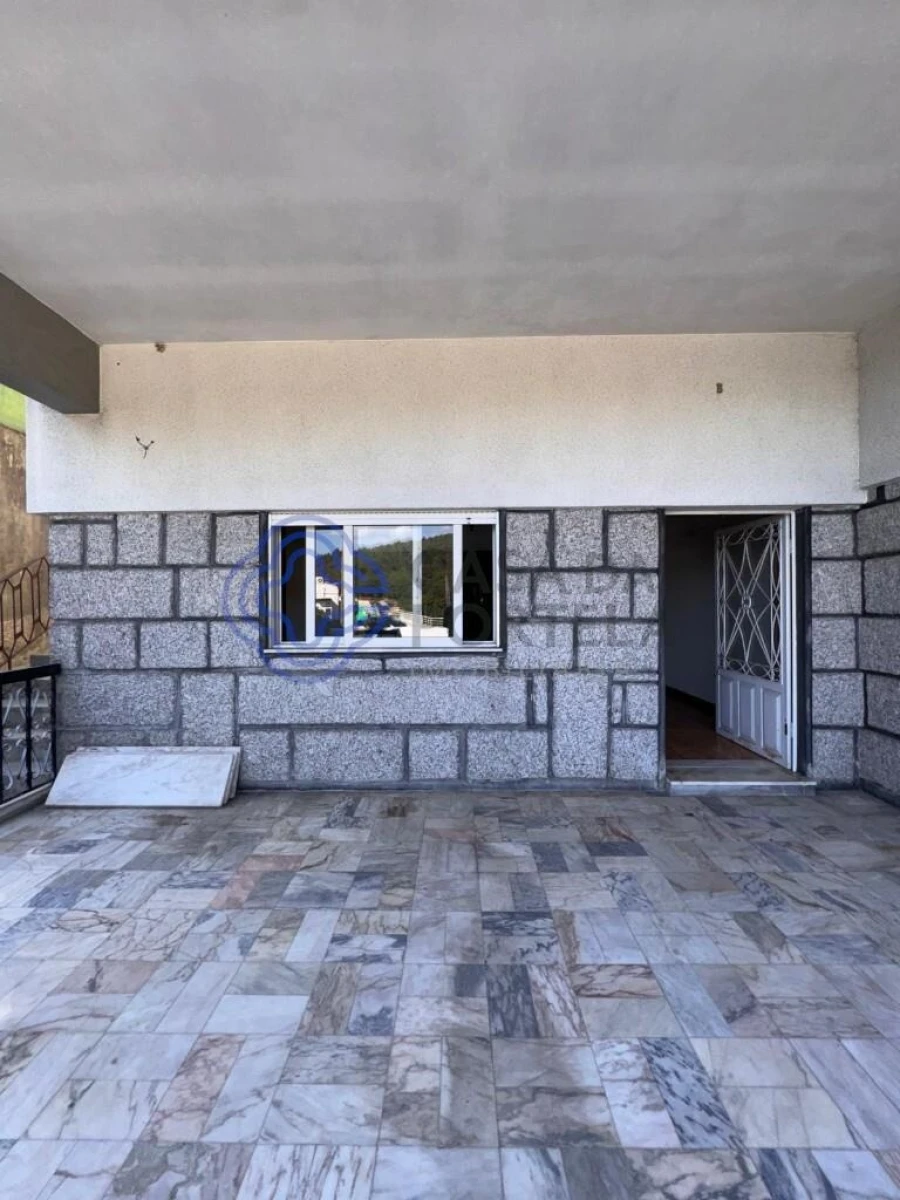 Moradia T2 para Venda em Moreira de Conegos Foto 2
