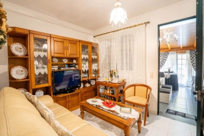 Moradia T3 para Venda em Funchal (São Pedro)