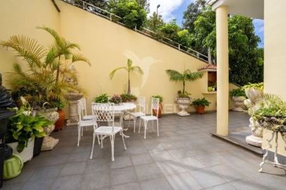Moradia T3 para Venda em Funchal (São Pedro)