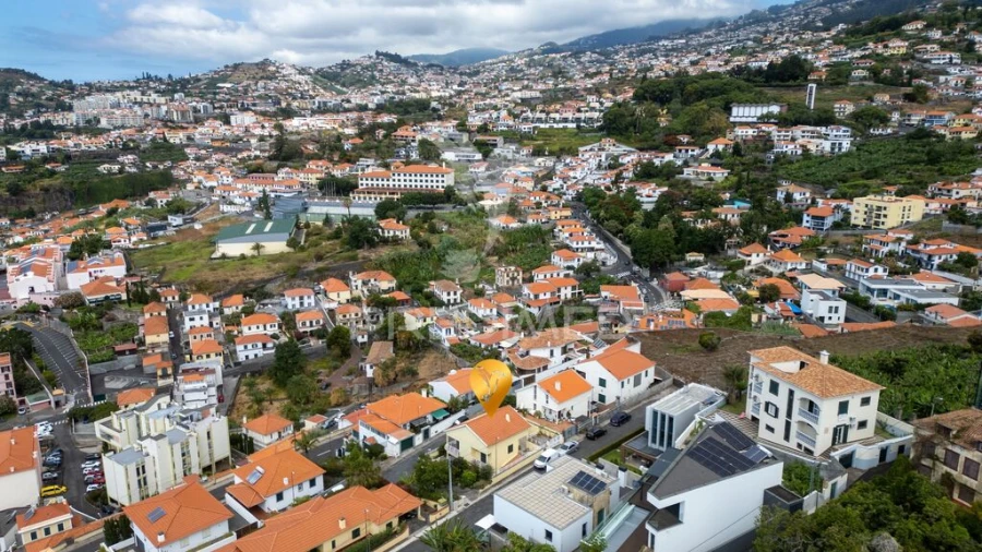 Moradia T3 para Venda em Funchal (São Pedro) Foto 9