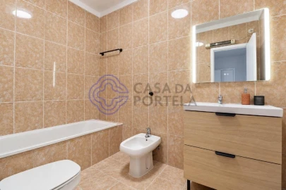 Apartamento T2 para Venda em Póvoa de Varzim, Beiriz e Argivai