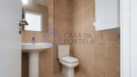 Apartamento T2 para Venda em Póvoa de Varzim, Beiriz e Argivai