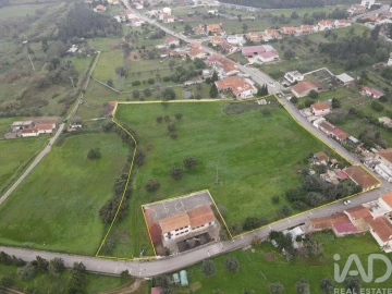 Moradia T6 para Venda em Eiras e São Paulo de Frades
