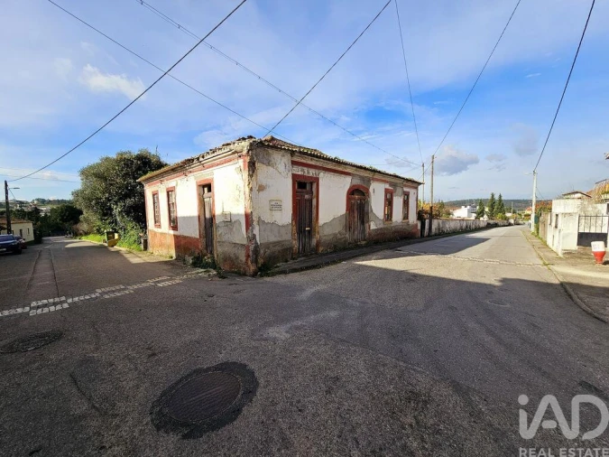 Moradia T6 para Venda em Eiras e São Paulo de Frades Foto 5
