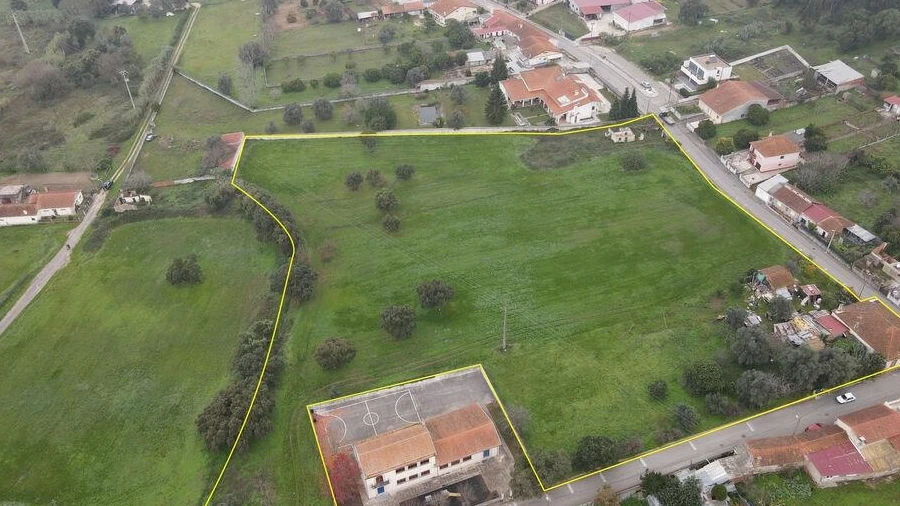 Moradia T6 para Venda em Eiras e São Paulo de Frades