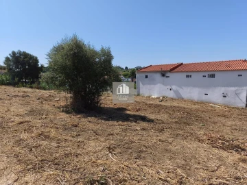 Terreno para Venda em Caparica e Trafaria