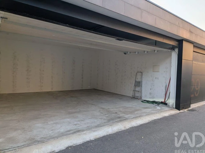 Garagem para Venda em Perafita, Lavra e Santa Cruz do Bispo Foto 5