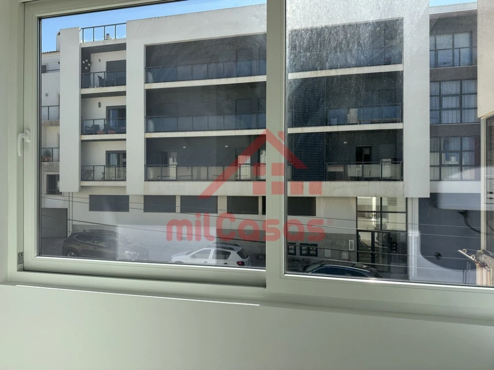 Apartamento T3 para Arrendamento em Ericeira Foto 8