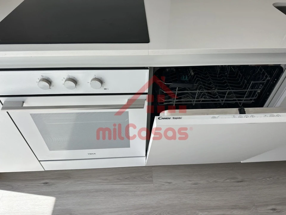 Apartamento T3 para Arrendamento em Ericeira Foto 9