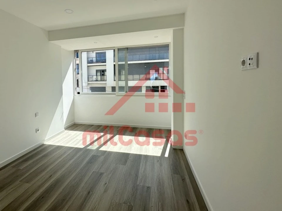 Apartamento T3 para Arrendamento em Ericeira Foto 20