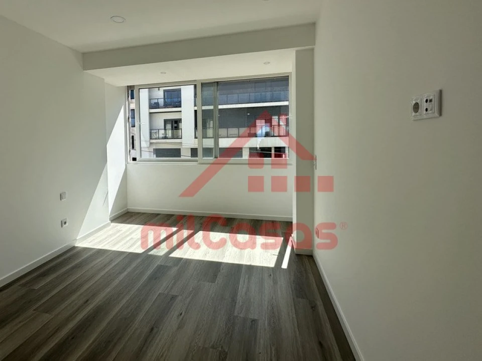 Apartamento T3 para Arrendamento em Ericeira Foto 21
