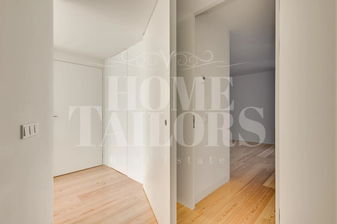 Apartamento T2 para Arrendamento em Misericórdia Foto 28