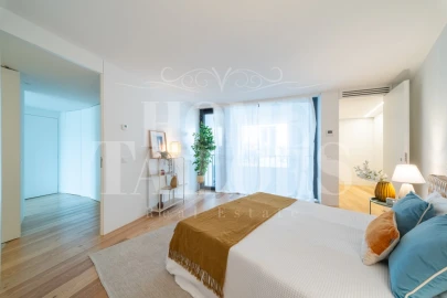 Apartamento T2 para Arrendamento em Misericórdia