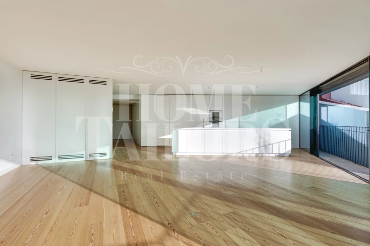 Apartamento T2 para Arrendamento em Misericórdia Foto 10