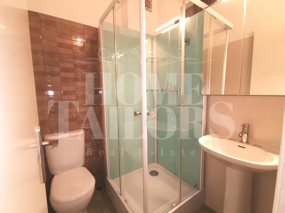 Apartamento T3 para Arrendamento em Santo António Foto 14