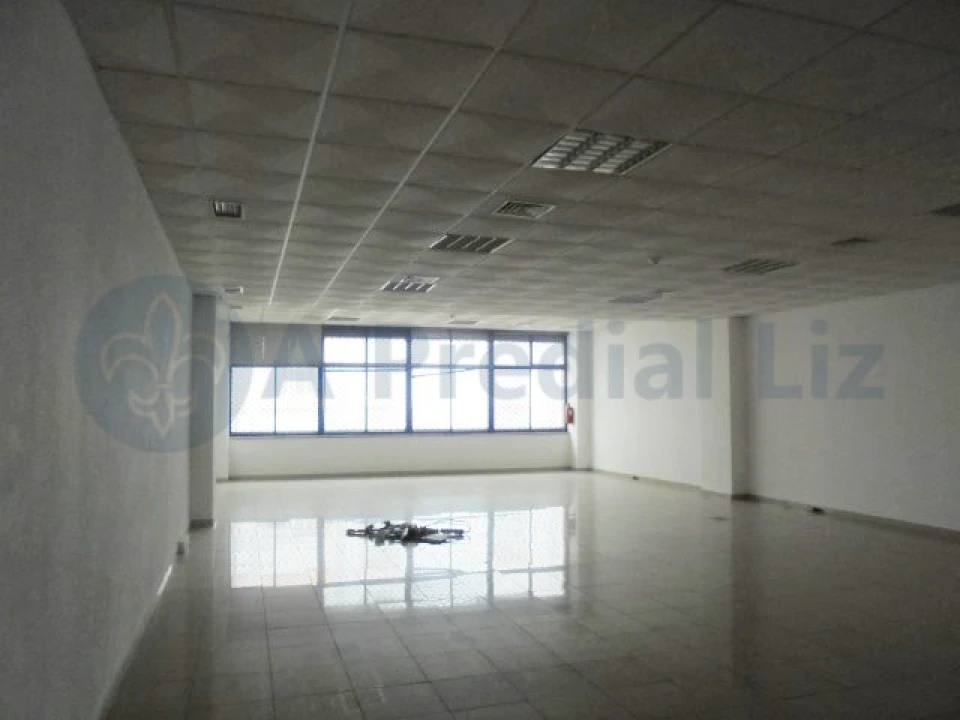 Escritório para Arrendamento em Algés, Linda-A-Velha e Cruz Quebrada-Dafundo Foto 2
