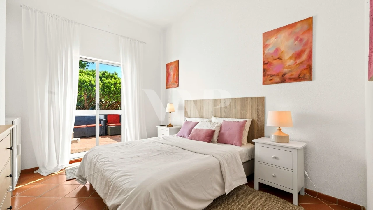 Apartamento T3 para Venda em Quarteira Foto 16