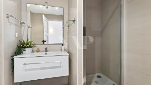 Apartamento T3 para Venda em Quarteira