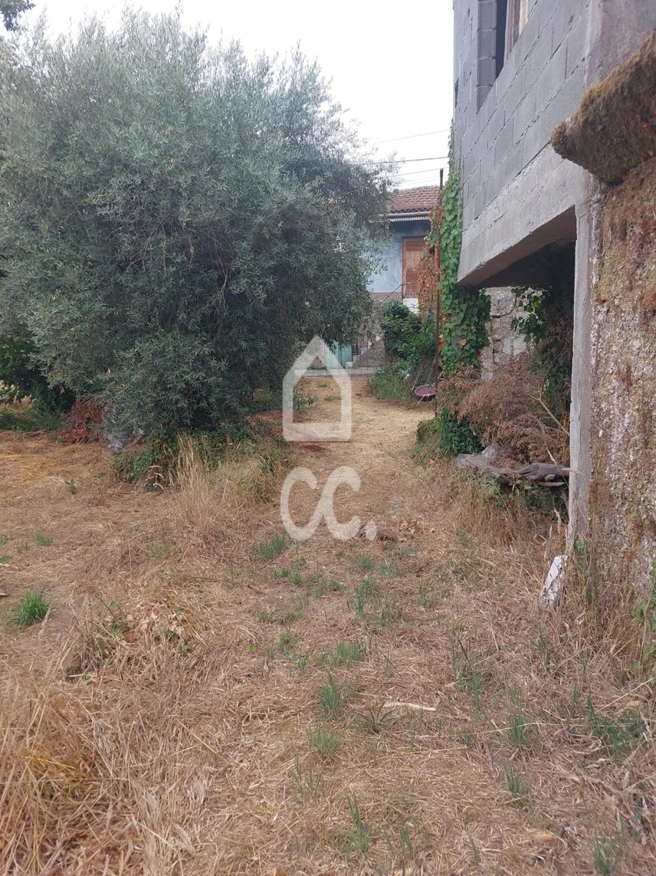 Moradia T3 para Venda em Viseu Foto 12